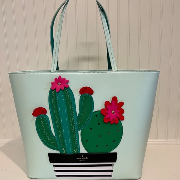 Kate Spade cactus tote! - Picture 3 of 10